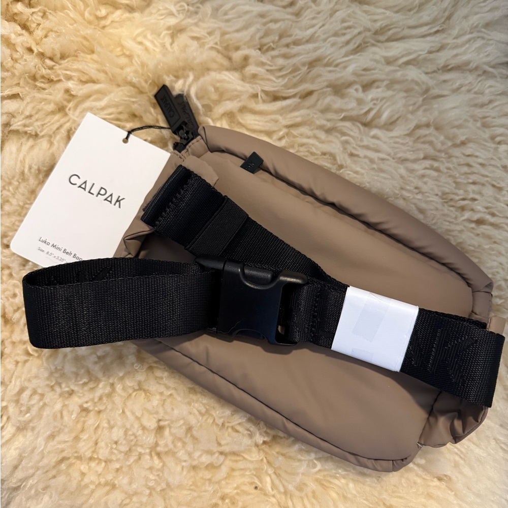 NWT Calpak Beige Luka Mini Belt Bag - Picture 2 of 2